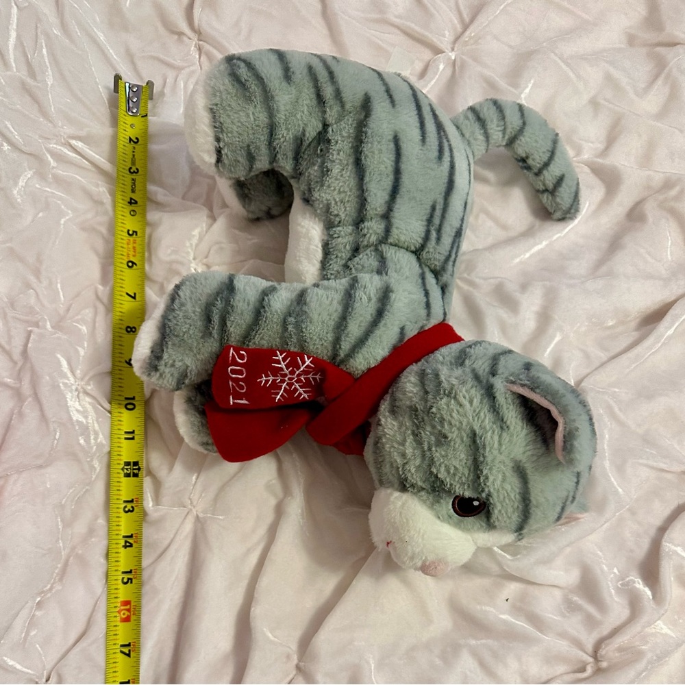 A Bundle Of 3 Large Plush Stuffie Toys - Picture 5 of 10